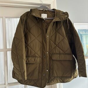 H&M Women's Olive Puffer Jacket
